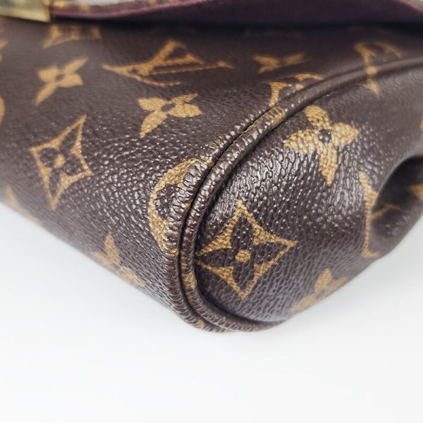 20240112051652495 92089929 LOUIS VUITTON Favorite MM Monogram Crossbody Bag