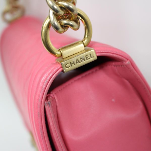 2101214683527 11 Chanel Chain Shoulder Bag Sheepskin Pink Gold Hardware