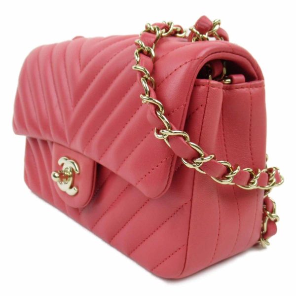 2101215370051 02 Chanel Lambskin Chain Shoulder Bag Pink