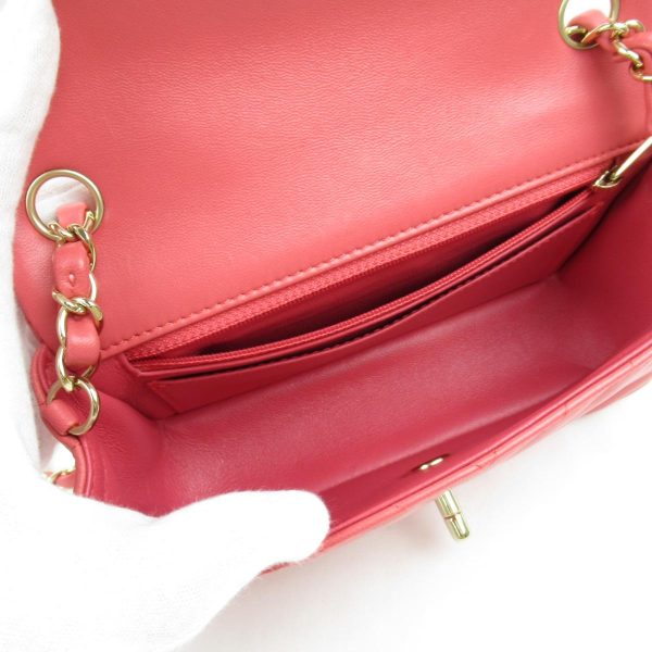 2101215370051 03 Chanel Lambskin Chain Shoulder Bag Pink