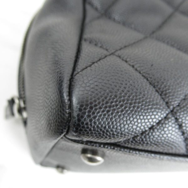 2101215554574 06 Chanel Shoulder Bag Handbag Caviar Skin Black