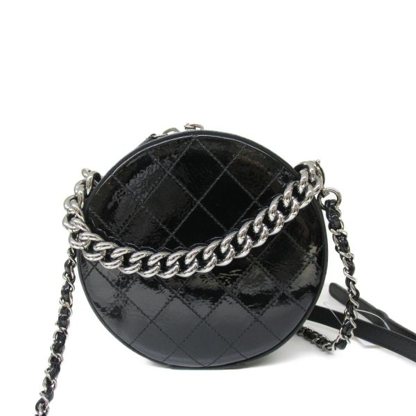 2104101909656 02 Chanel Chain Shoulder Bag Enamel Black