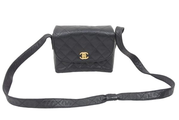 45423 d1 Chanel Vintage Shoulder Bag Caviar Skin Coco Mark Black Gold Hardware