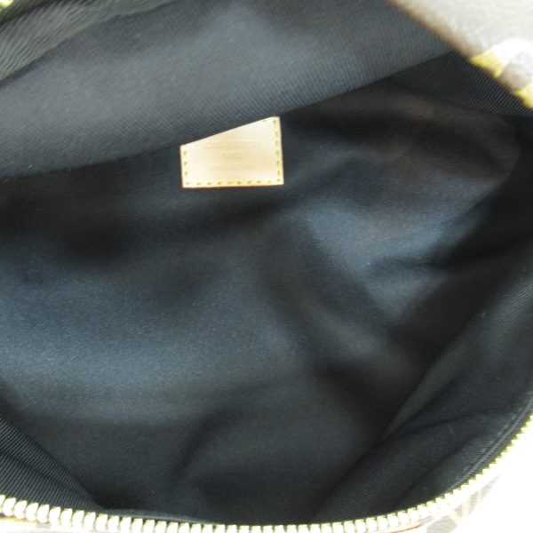 5 Louis Vuitton Bum Bag Shoulder Bag Monogram Brown