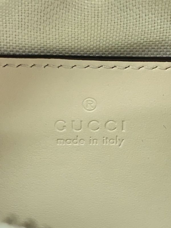 5 Gucci Shoulder Bag Leather Cream