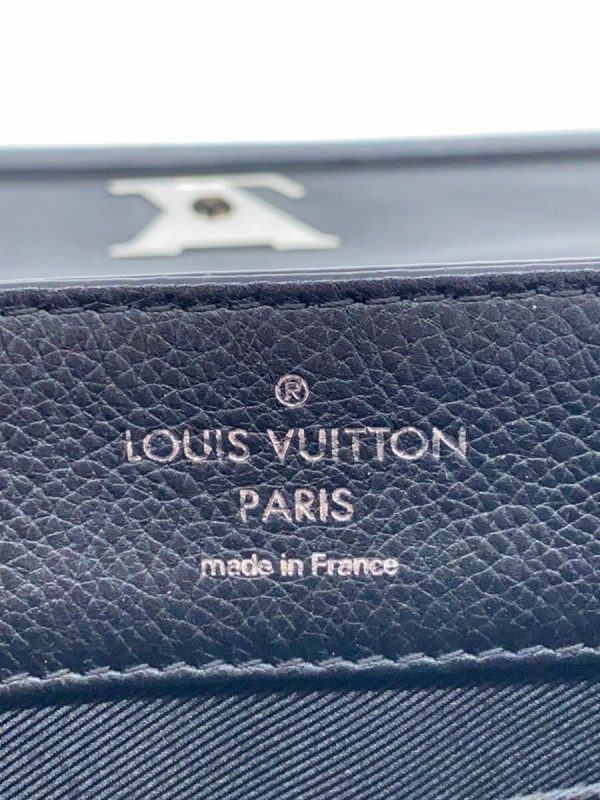 5 Louis Vuitton LockMe Monogram Shoulder Bag Leather Black