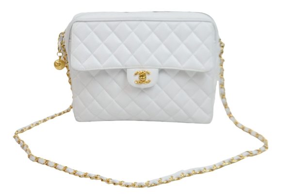 52363 d1 Chanel Chain Shoulder Bag Caviar Skin White Gold