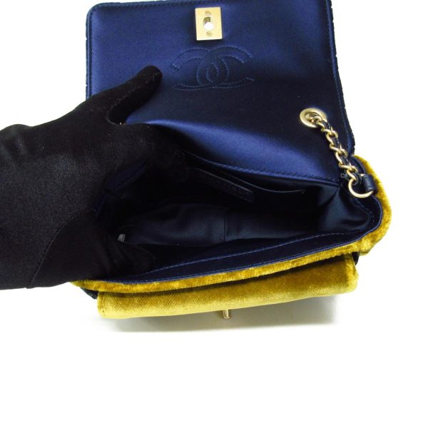 6 Chanel Matelasse 2way Shoulder Bag Camellia Velvet Yellow