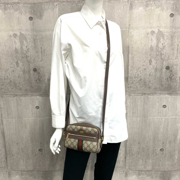 7 Gucci Shoulder Bag Pochette Crossbody Beige