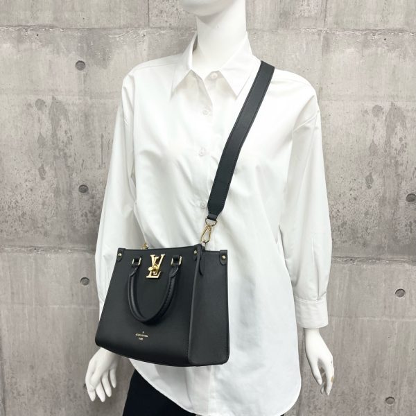 7 Louis Vuitton Mini Onthego Empreinte Leather Shoulder Bag Small Black
