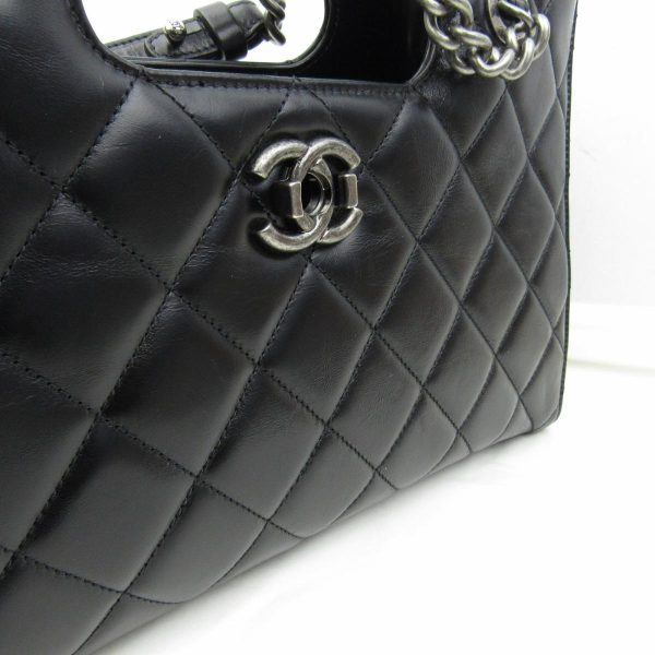 8 Chanel Boy Shoulder Bag Cowhide Calf Black