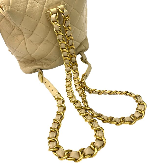 tdc 000604 4e 611 Chanel Rucksack Daypack Vintage Matelasse Chain Shoulder Backpack Beige