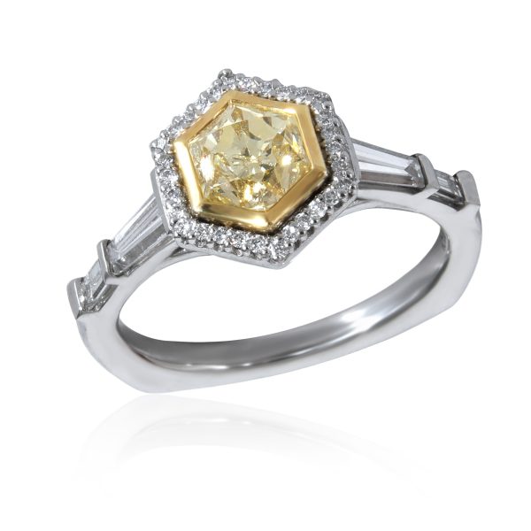 z131702 av Fancy Light Yellow Hexagon Diamond Engagement Ring in Platinum 155CTW