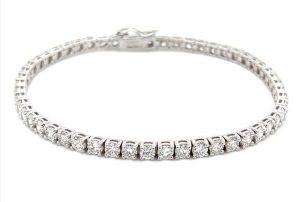 Diamond Tennis Bracelet in 14K White Gold 540 CTW CHANEL Matelasse White CocoMark Coin Case Key Case Caviar Skin