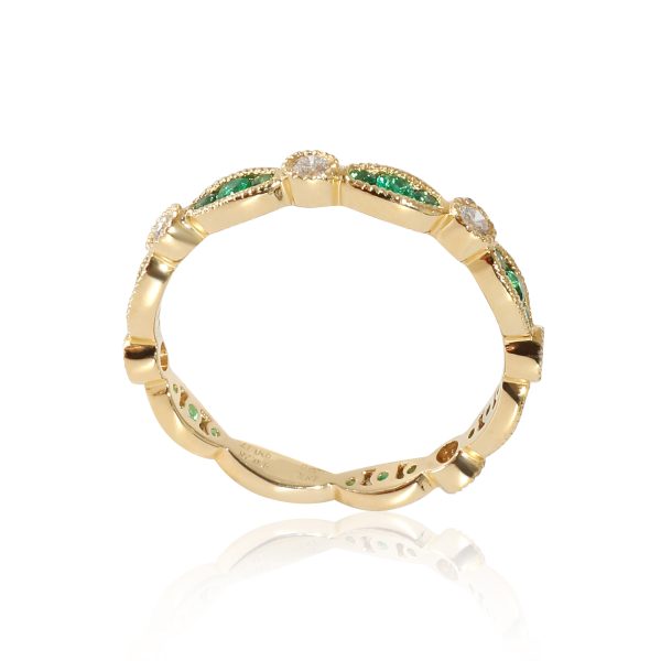 z133564 av Emerald and Diamond Ring in 18K Yellow Gold