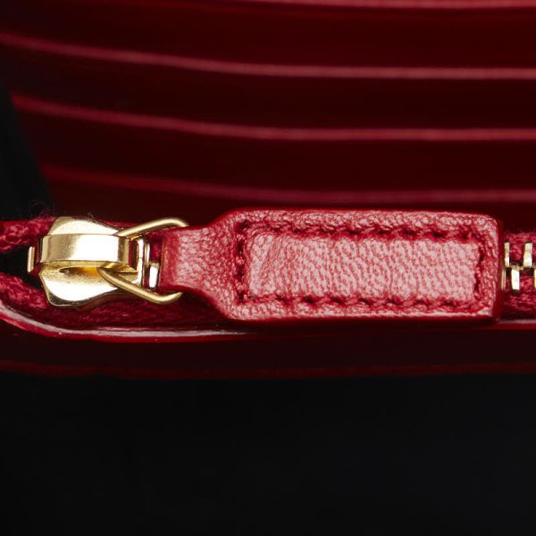 1 0129892 6 Saint Laurent Viki YSL Logo Gold Hardware Chain Wallet Shoulder Bag Red Patent Leather