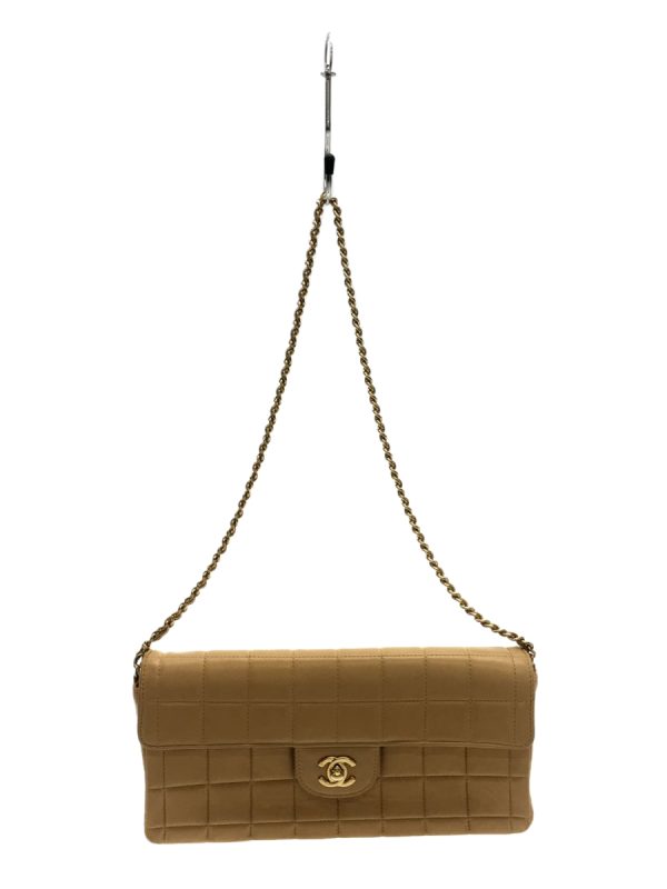 1 Chanel Shoulder Bag Leathe Chocolate Bar Beige