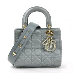 1 Louis Vuitton Carry It Monogram