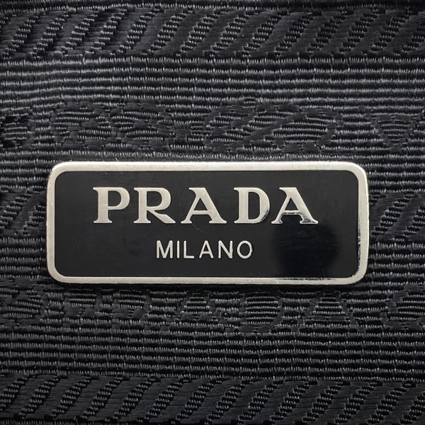 10 Prada Logo Plate Shoulder Bag Nylon Nero Black