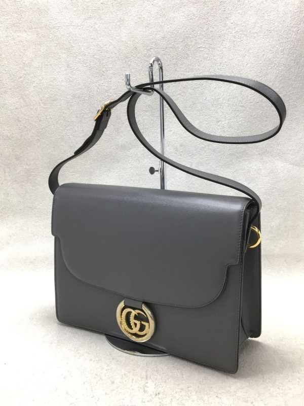 2 Gucci Shoulder Bag Leather Gray