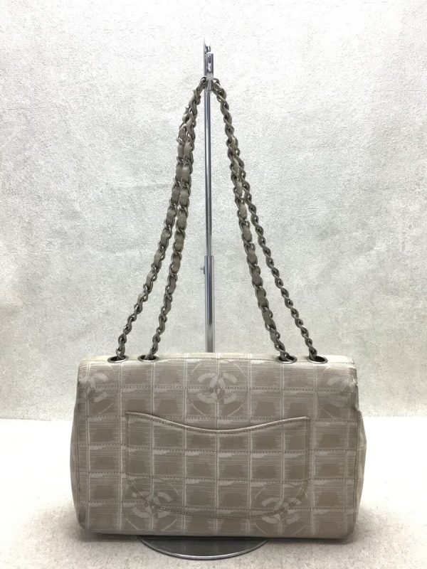 2319632613860 03 Chanel Chain Shoulder Bag Canvas Bag