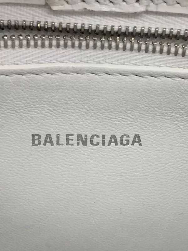 2339081171773 05 BALENCIAGA Embossed Shoulder Bag White