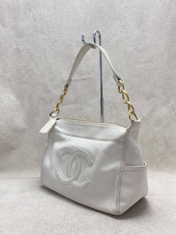 3 Chanel Caviar Skin Shoulder Bag Leather White