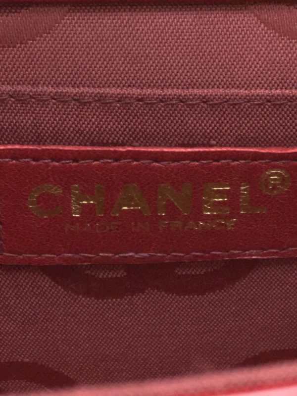 4 Chanel Shoulder Bag Enamel Red