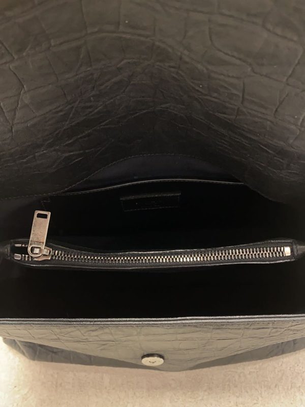 5 Saint Laurent Chain Shoulder Bag Leather Black