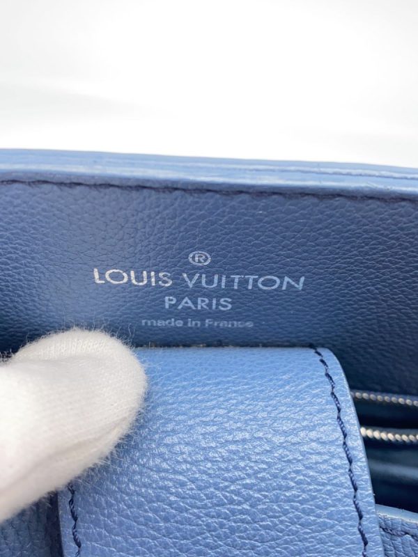 5 Louis Vuitton Lockme Bucket Calf Skin Leather Blue