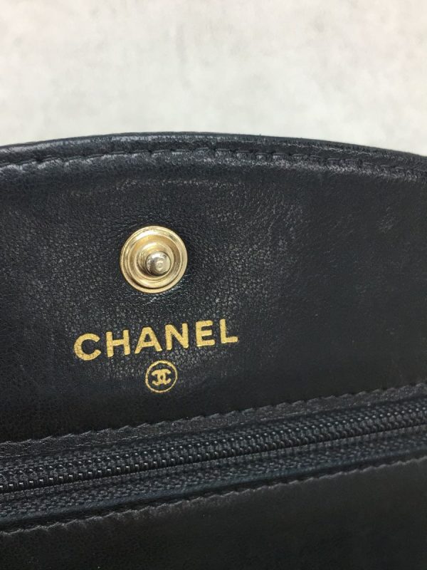 5 Chanel Caviar Skin Chain Wallet Leather Black