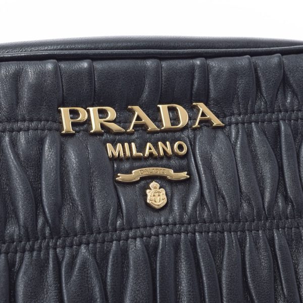 7 Prada Chain Gold Hardware Calf Shoulder Bag Black