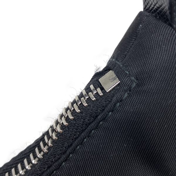 7 Prada Logo Plate Shoulder Bag Nylon Nero Black