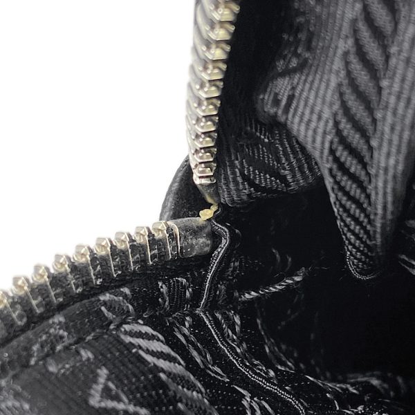 8 Prada Body Bag Shoulder Bag Saffiano Leather Nero Black