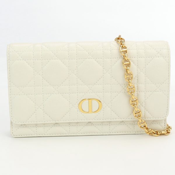 usdcd67400011 1b Christian Dior Chain Pouch Body Bag Leather White