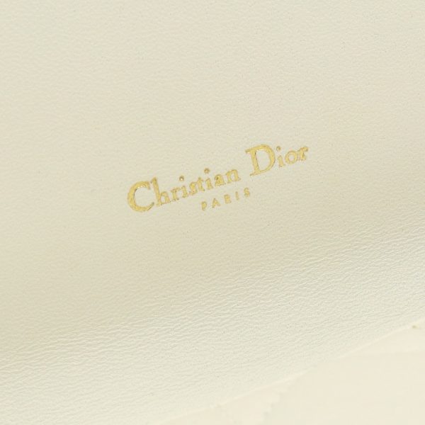 usdcd67400011 4 Christian Dior Chain Pouch Body Bag Leather White