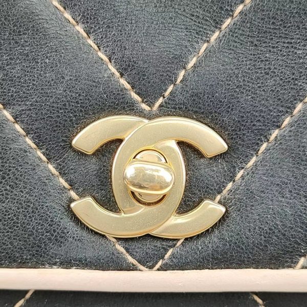 12491701159957 pic Chanel Chevron Flap Bag in Quilted Lambskin Leather with Gold tone Hardware