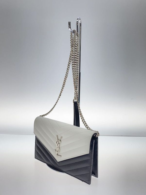 2 Saint Laurent Shoulder Bag Leather White