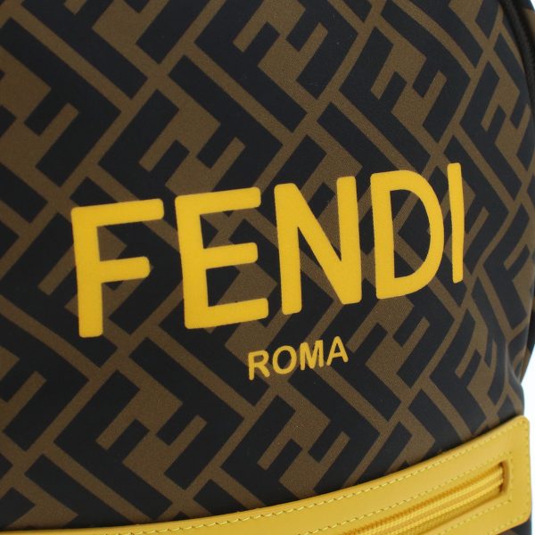 2 Fendi Rucksack Brown