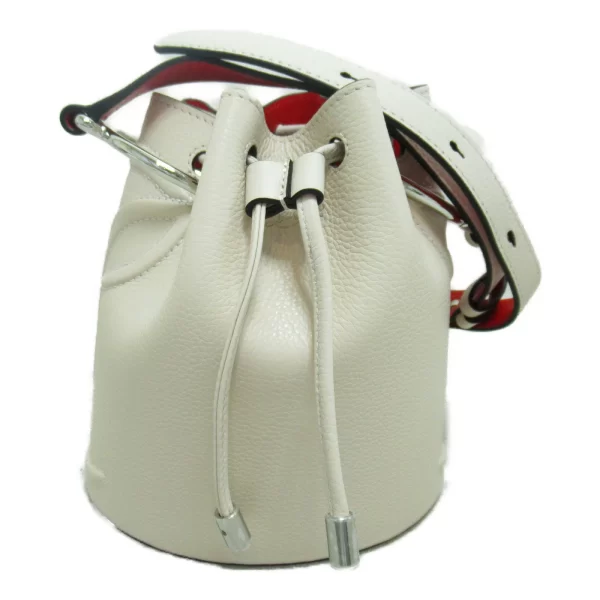 2101217495578 3 Christian Louboutin Calf cowhide Ladies Shoulder Bag Ivory