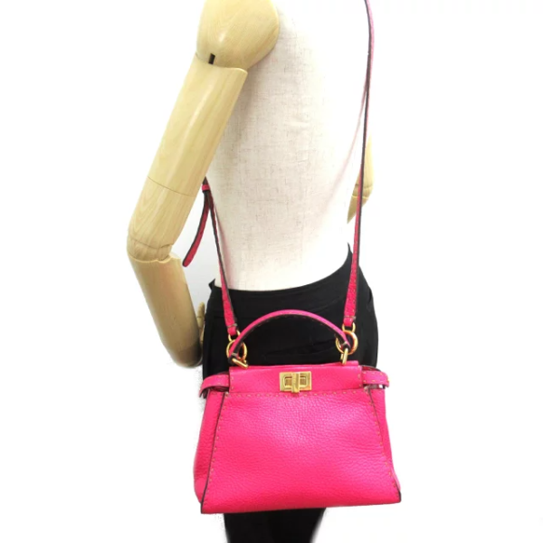 2107600974217 5 Fendi Selleria Peekaboo 2way Leather Shoulder Bag