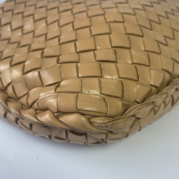 22821705917004 pic hd2 Bottega Veneta Intrecciato Hobo Bag Medium Beige Lambskin leather