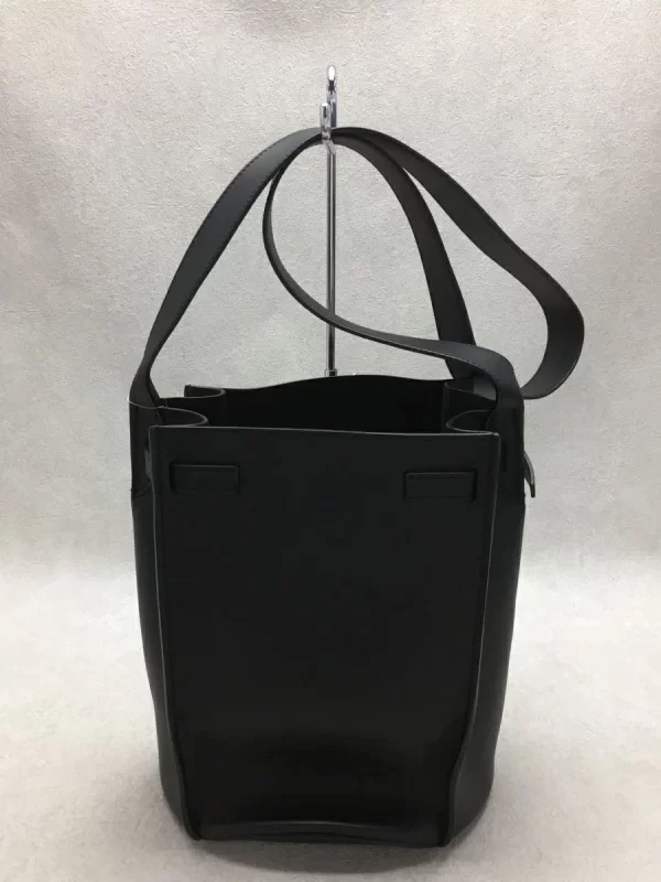 2300018983042 04 CELINE Shoulder Bag Black