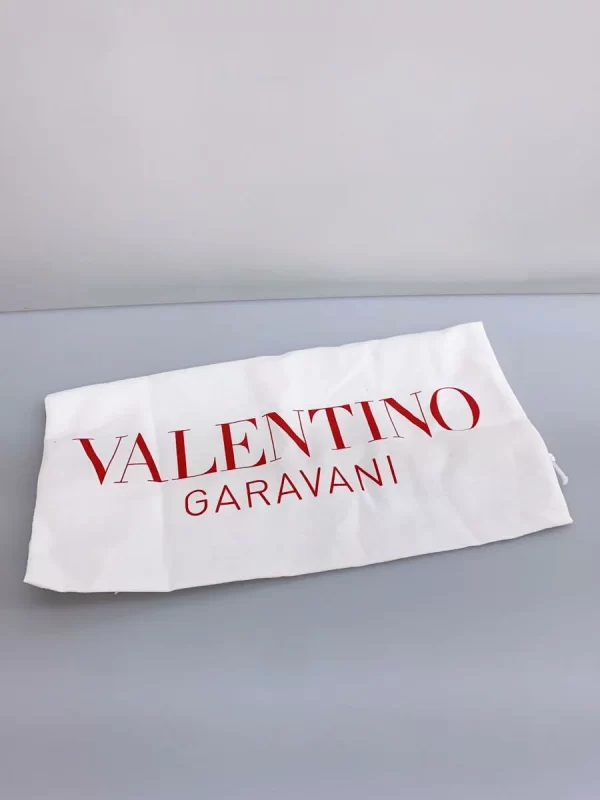 2332872674330 07 VALENTINO GARAVANI Model Shoulder Bag Green