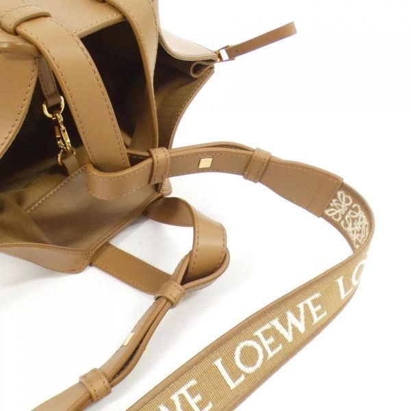 2700037988231 5 b Loewe Hammock Compact Shoulder Bag Oak Calf