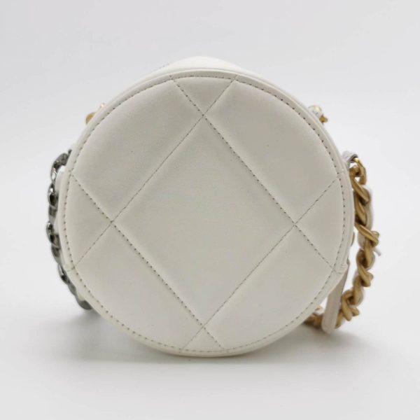 312C02C2 168B 4A1B 9095 185F1E972A5F Chanel 19 Round White Cannage Leather bag