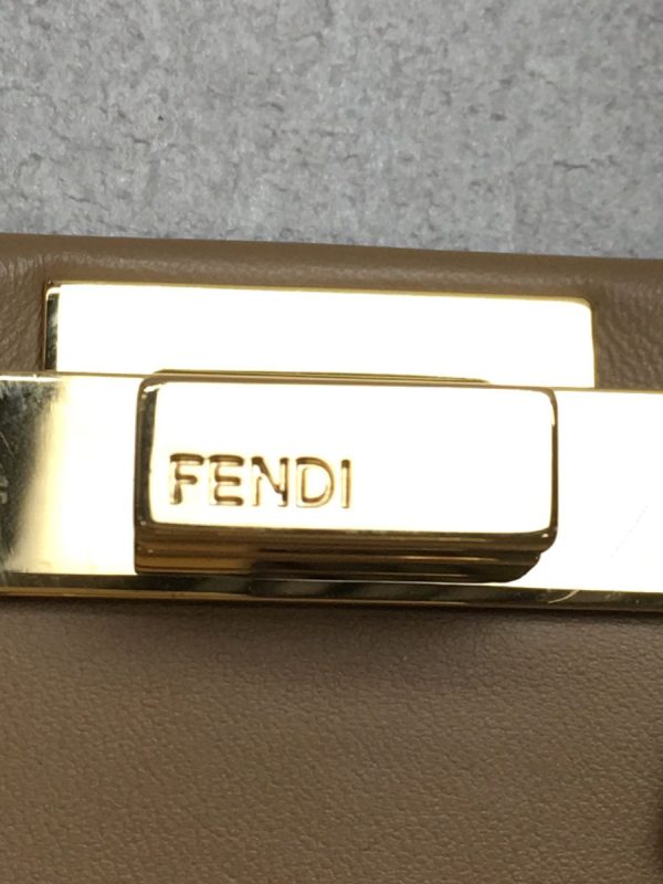 4 Fendi Shoulder Bag Leather Peekaboo Mini Beige