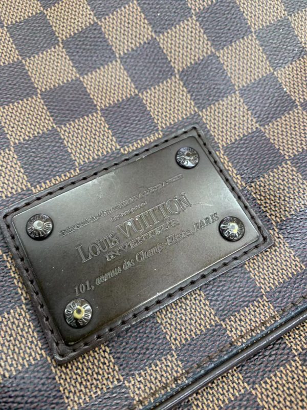 47911709537634 pic Louis Vuitton Brooklyn Messenger Bag Brown Monogram