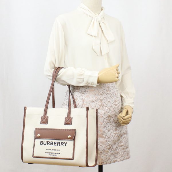 5 Burberry Tote Bag White