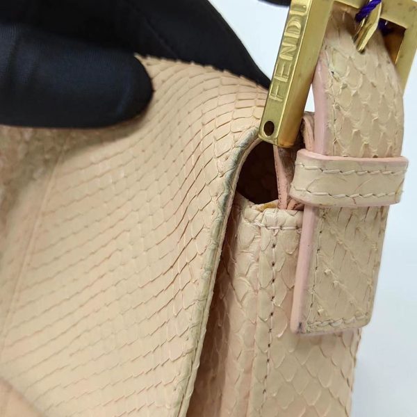 549B6331 95BE 4478 8D0C 1D1E43FABC48 Fendi baguette nude pink python leather shoulder bag